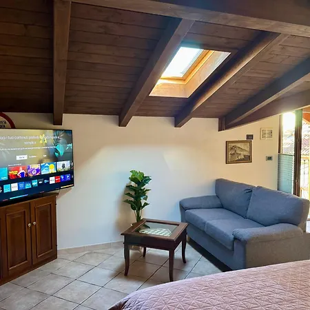 Loft 1855 'centro Citta' Appartement Domodossola